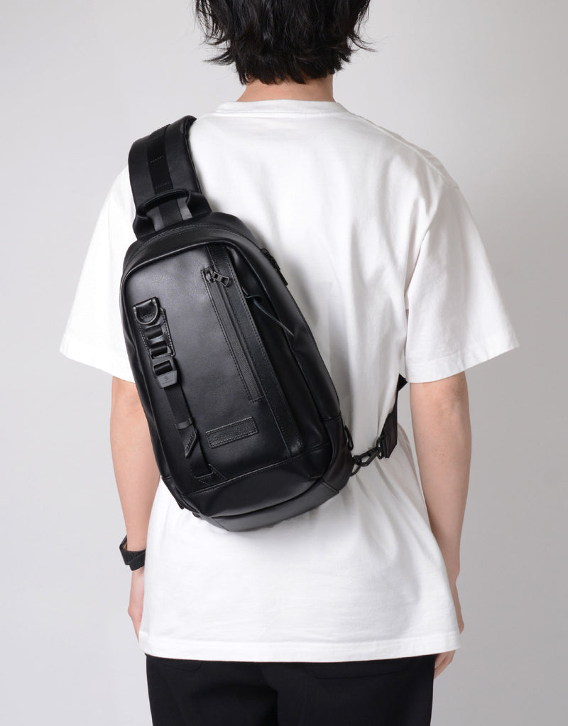 Potential Leather Limited スリングバッグ No.01762-LL3 ｜master