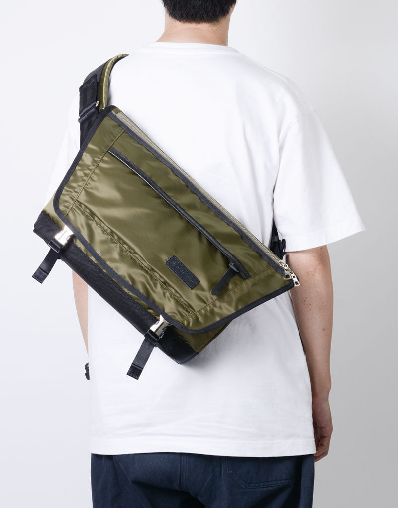 Lightning Messenger Bag No.02121-V2