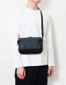 光滑的肩带号02486