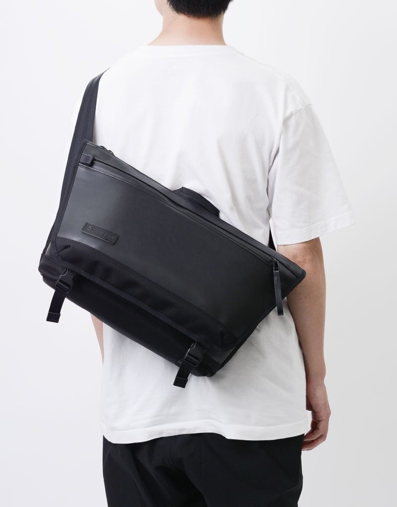 slick leather ver. Messenger Bag No.02487-l