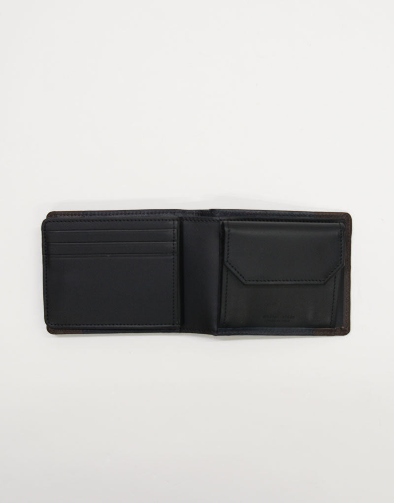 Gloss Bi -fold Wallet No.02842