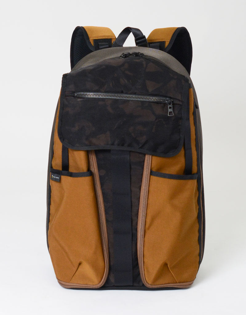 broad Backpack M No.02851