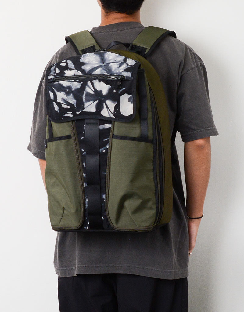 broad Backpack M No.02851