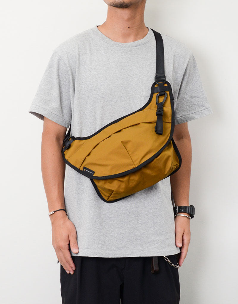 Face Sling Bag No.02870