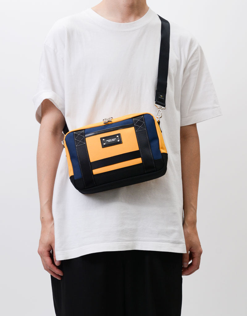 Defend Shoulder Bag No.03023