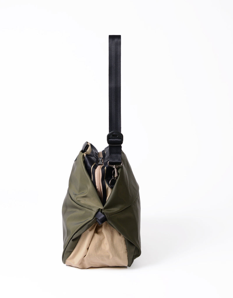 [Scheduled to be released on 10/24 (Friday)] COCOON 2WAY duffel bag M No.03271