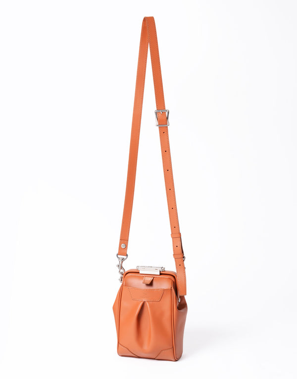 [Scheduled to be released on 10/24 (Friday)] Tact leather ver. Micro shoulder bag No.04027-l
