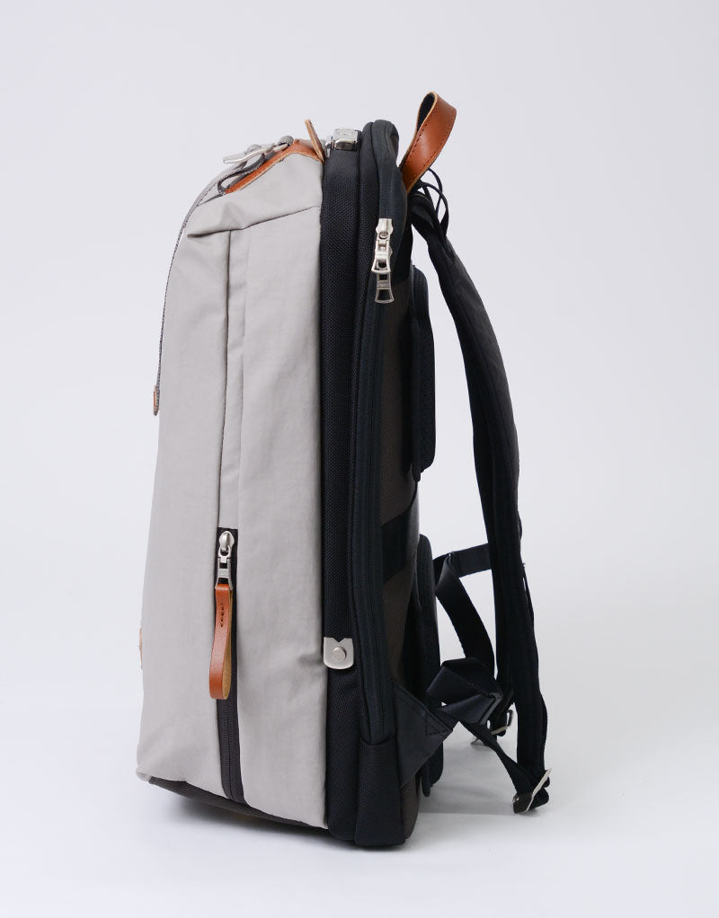 Bump BackPack L No.04070