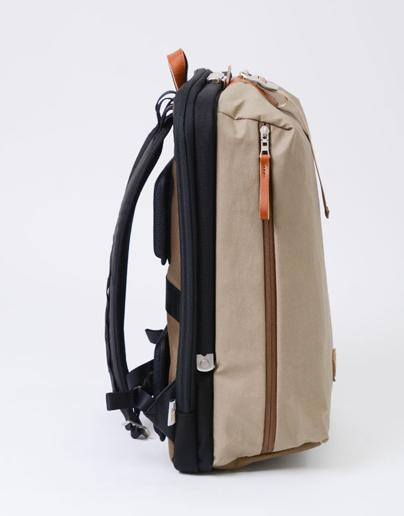 Bump BackPack L No.04070