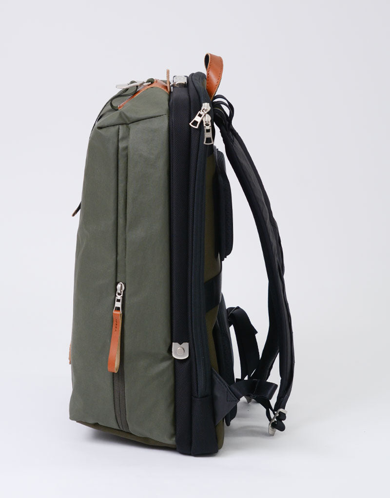 Bump BackPack L No.04070