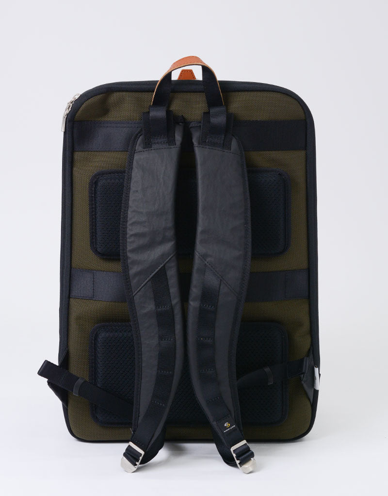 Bump BackPack L No.04070