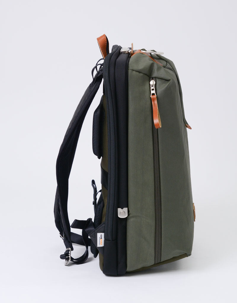 Bump BackPack L No.04070