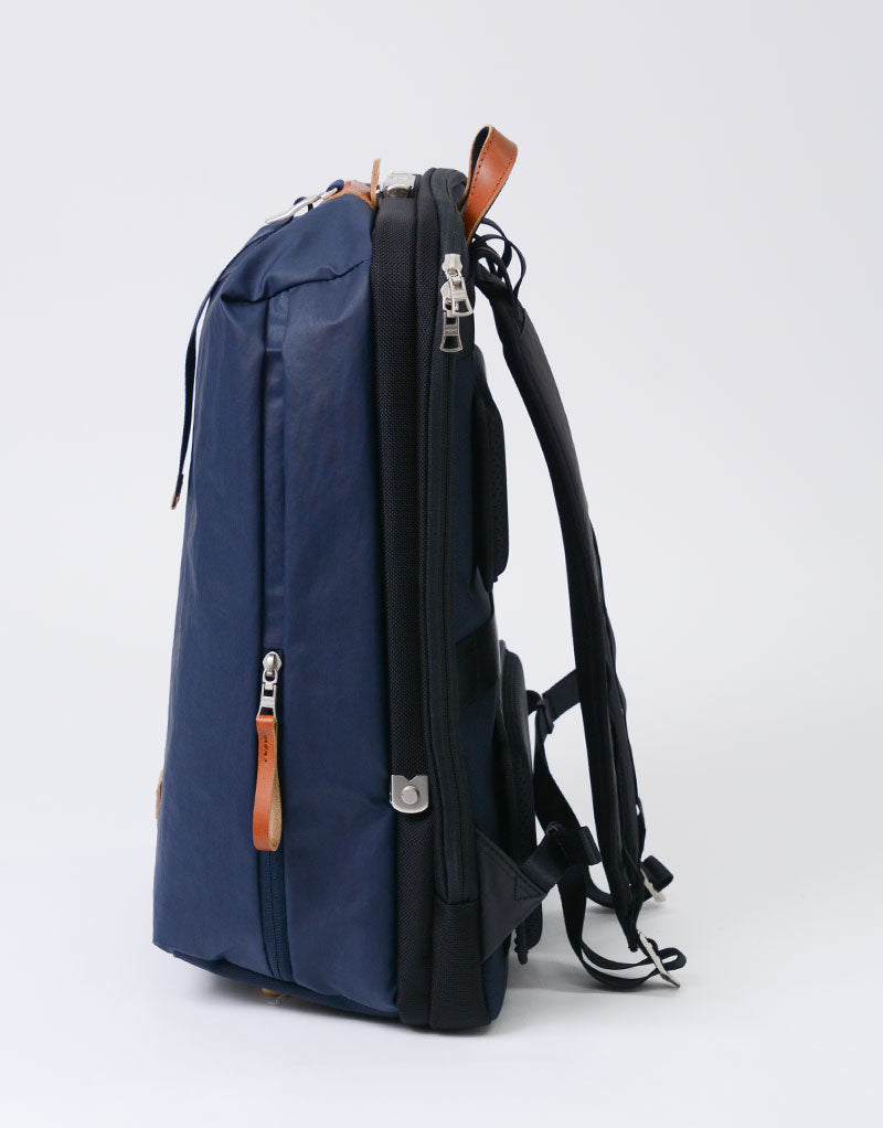 Bump BackPack L No.04070