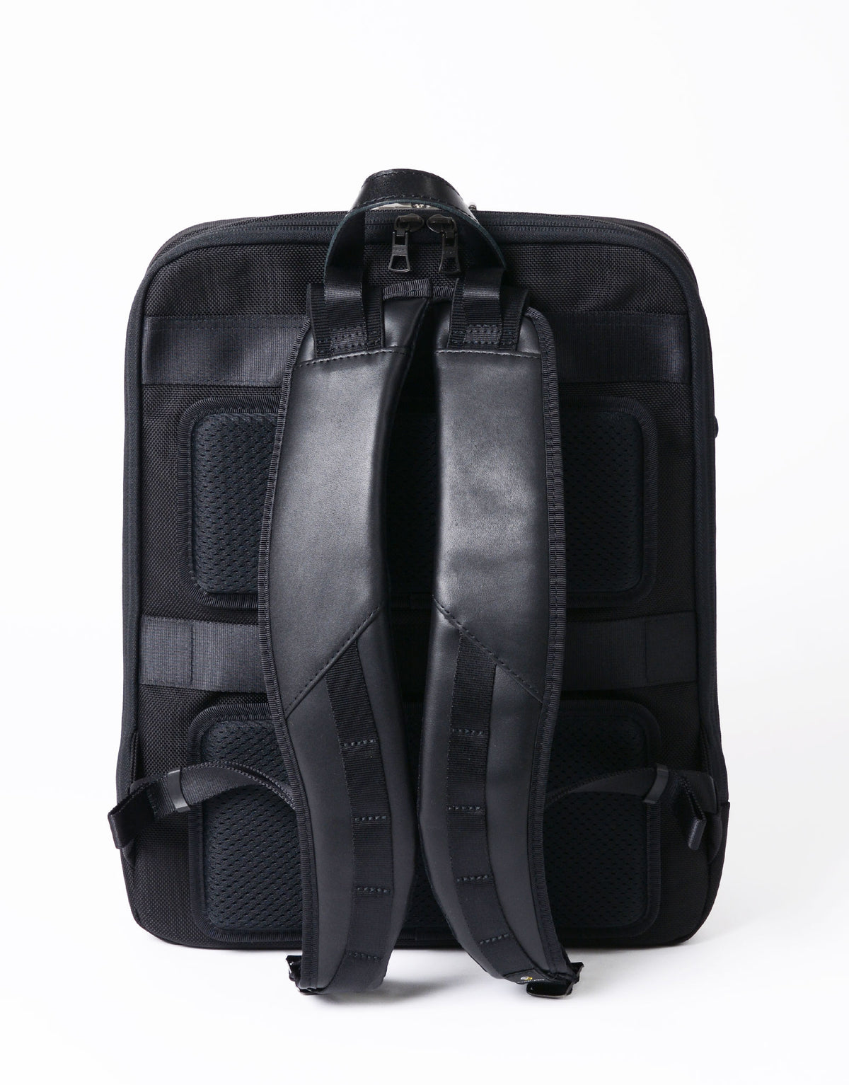 Bump leather ver. バックパックM No.04071-l ｜master-piece