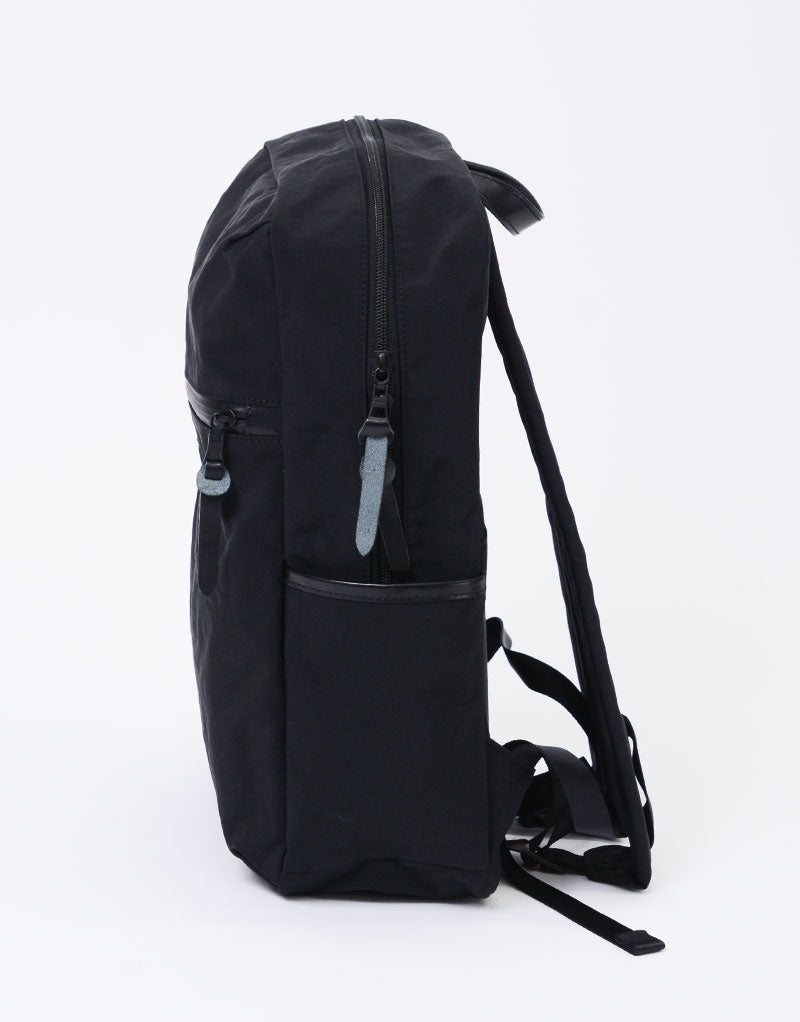 ROOT Square Daypack No.289031