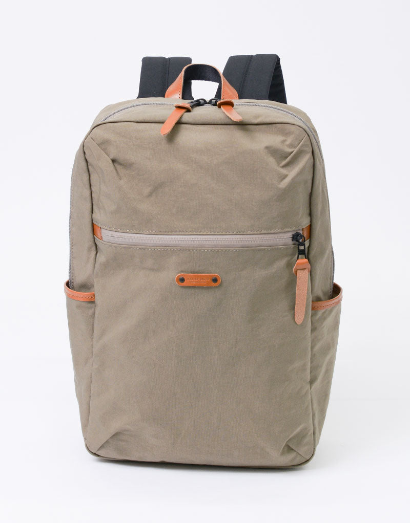 ROOT Square Daypack No.289031