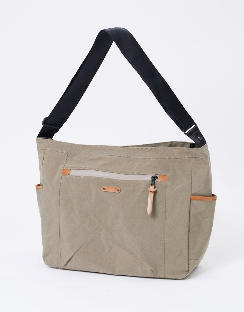 ROOT shoulder bag No.289032