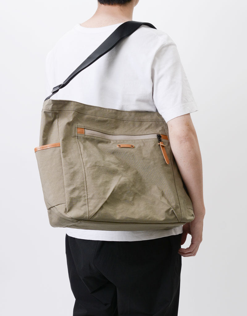 ROOT shoulder bag No.289032