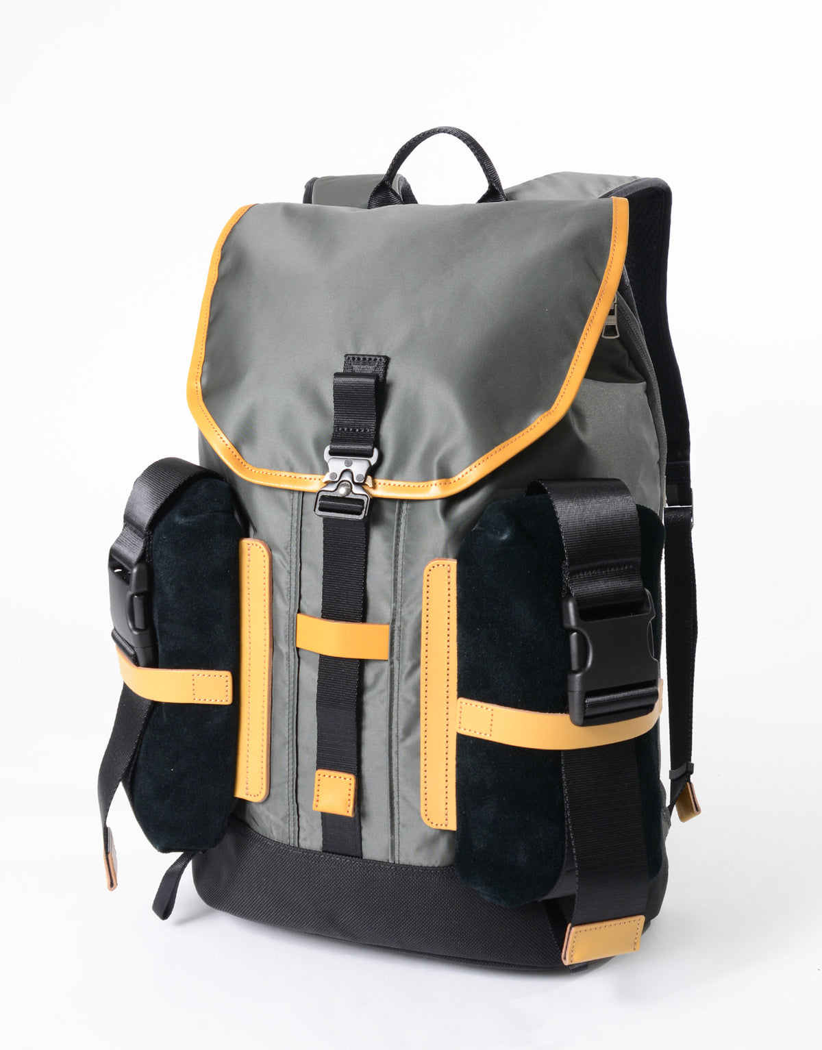 masterpiece　rogue バックパック M No.43131　ベージュ Rogue フラップバックパック M No.43131-v2 ｜master-piece
