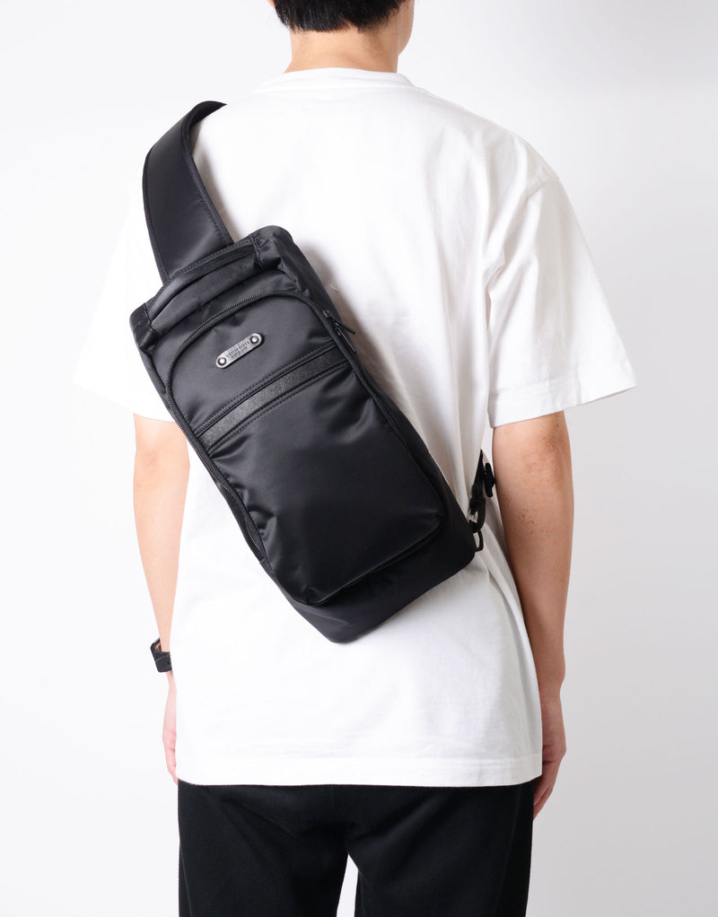 Result スリングバッグ No.43315