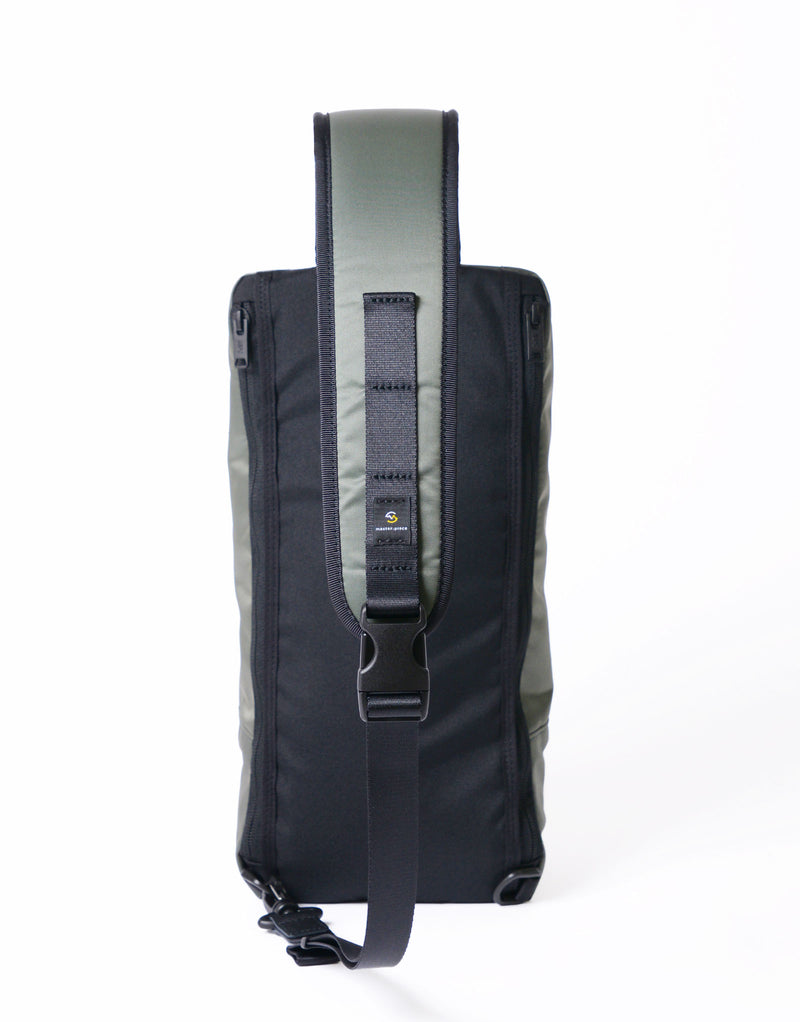 Result スリングバッグ No.43315