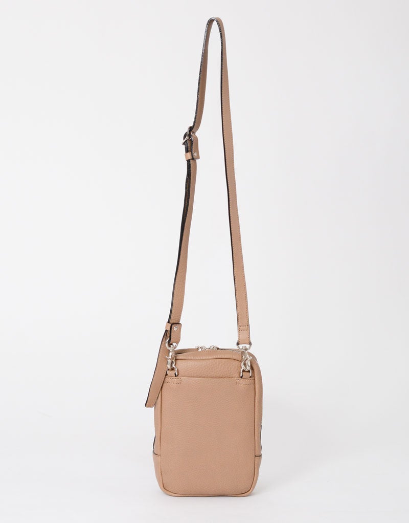 dear shoulder bag No.02800