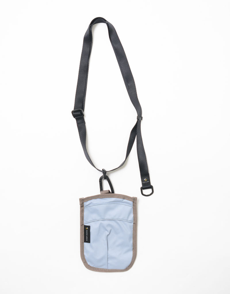 Face pouch shoulder bag