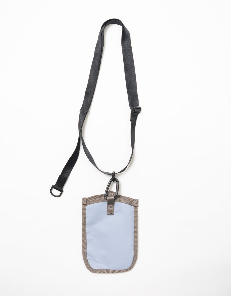 Face pouch shoulder bag