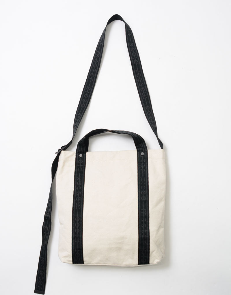 M shoulder bag M