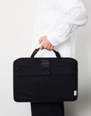 适用于 MacBook Pro 16 英寸的 alpha 工作板 No.44114