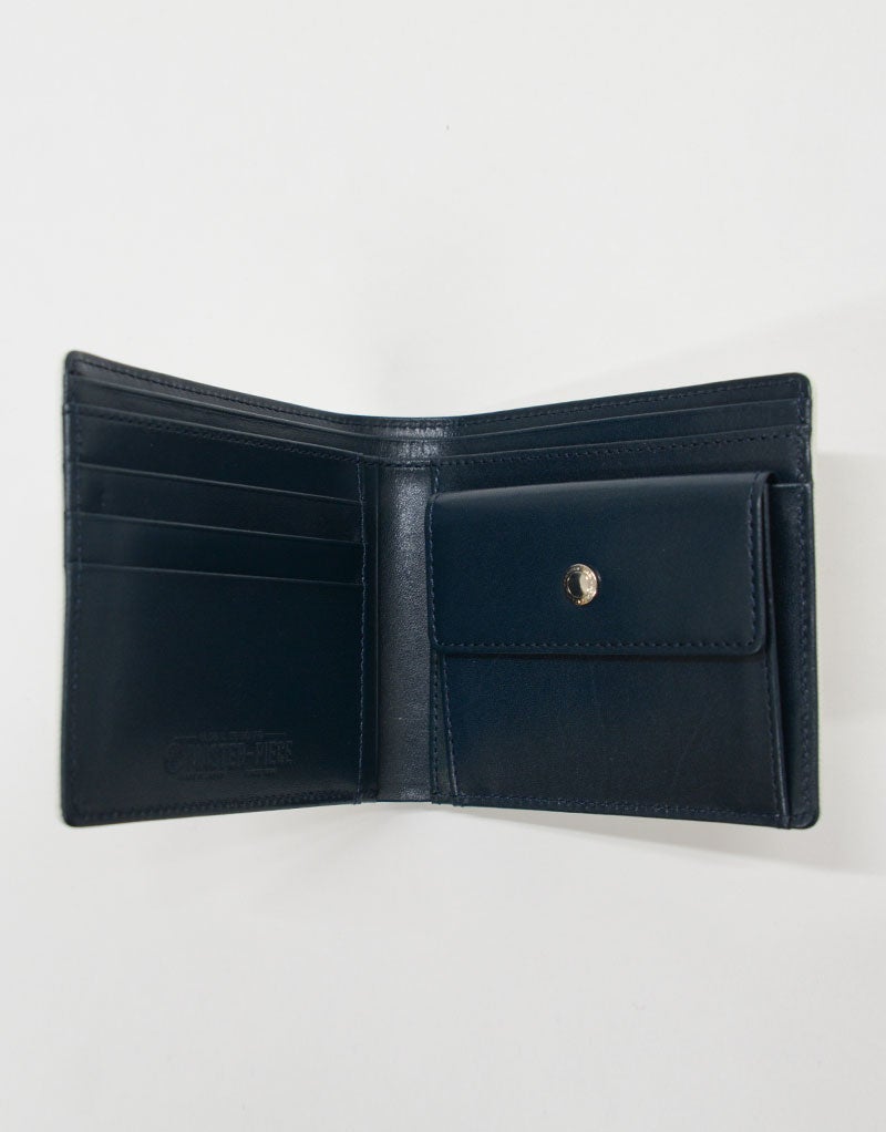 Levi's red tab Wallet